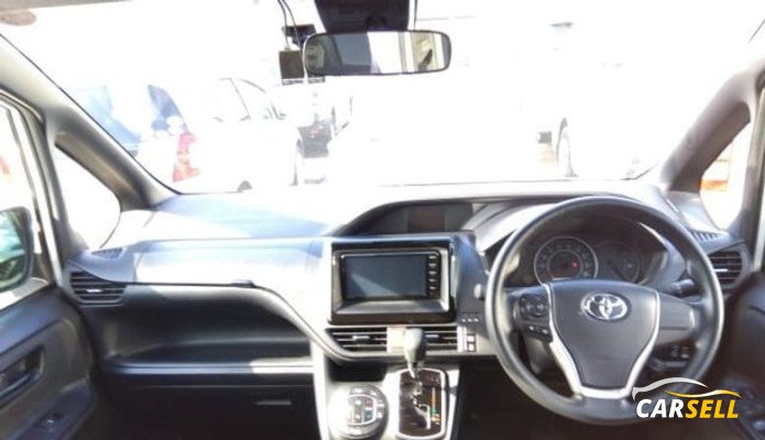 Toyota Noah X Non Hybrid 2Door P 2019 Reconditioned Car