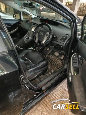 TOYOTA PRIUS 2014