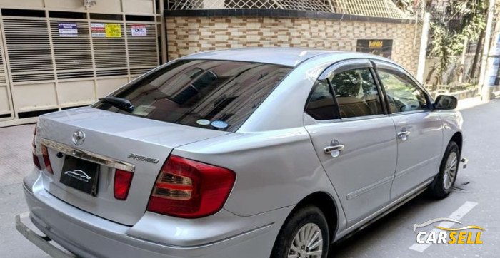 Toyota Premio Interior beige 2005 Used Car
