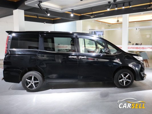 Toyota Noah 2018 Used Car Best Price