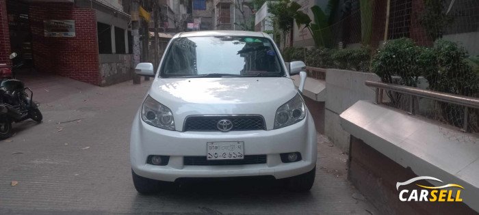 Toyata Rush 2006 Used Car Sale