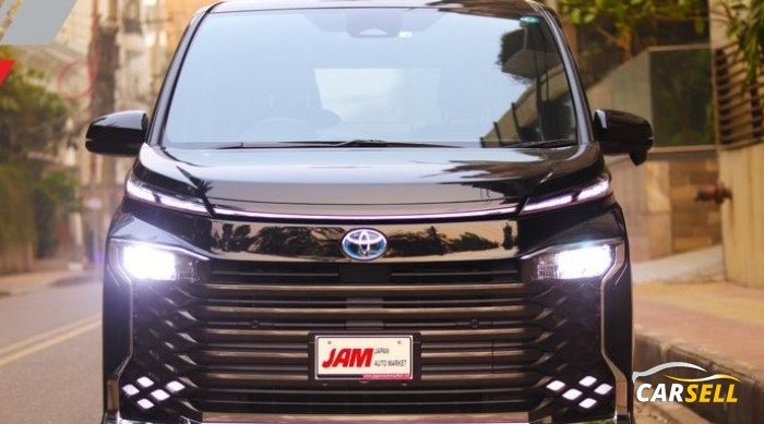 Toyota Voxy Hybrid S Z Package 2022 Recondition Car Sale