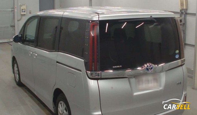 Toyota Noah X Push Start 2020 Reconditioned Car