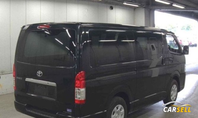 Toyota Hiace GL DUAL AC 2020 Reconditioned Car
