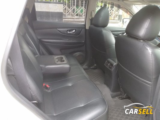 Nissan X-Trail Hybrid Sunroof 2015