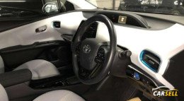 Toyota Prius A pkg 2021 Recondition Car Best Price