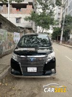 Toyota esquire 2015 hybrid Gi