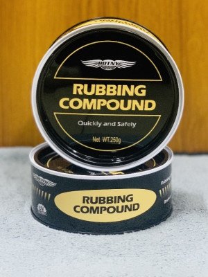 Botny Rubbing Compound used for automotive exterior care.