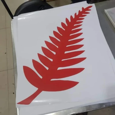 New Zealand Silver Fern Pata Glass Sticker